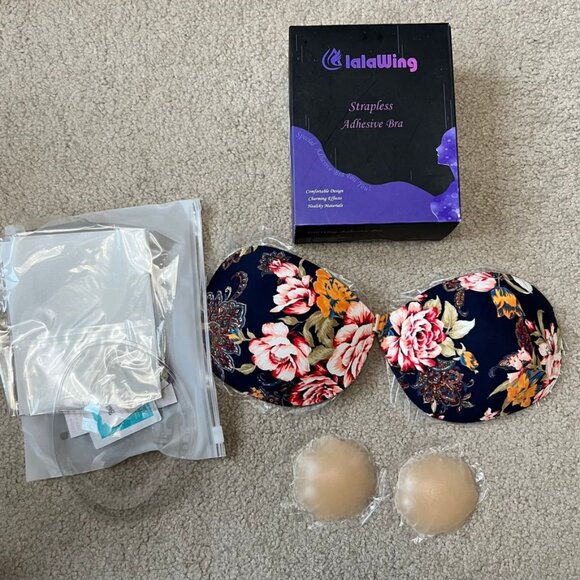 LALAWING Strapless Adhesive Bra - Picture 4 of 6